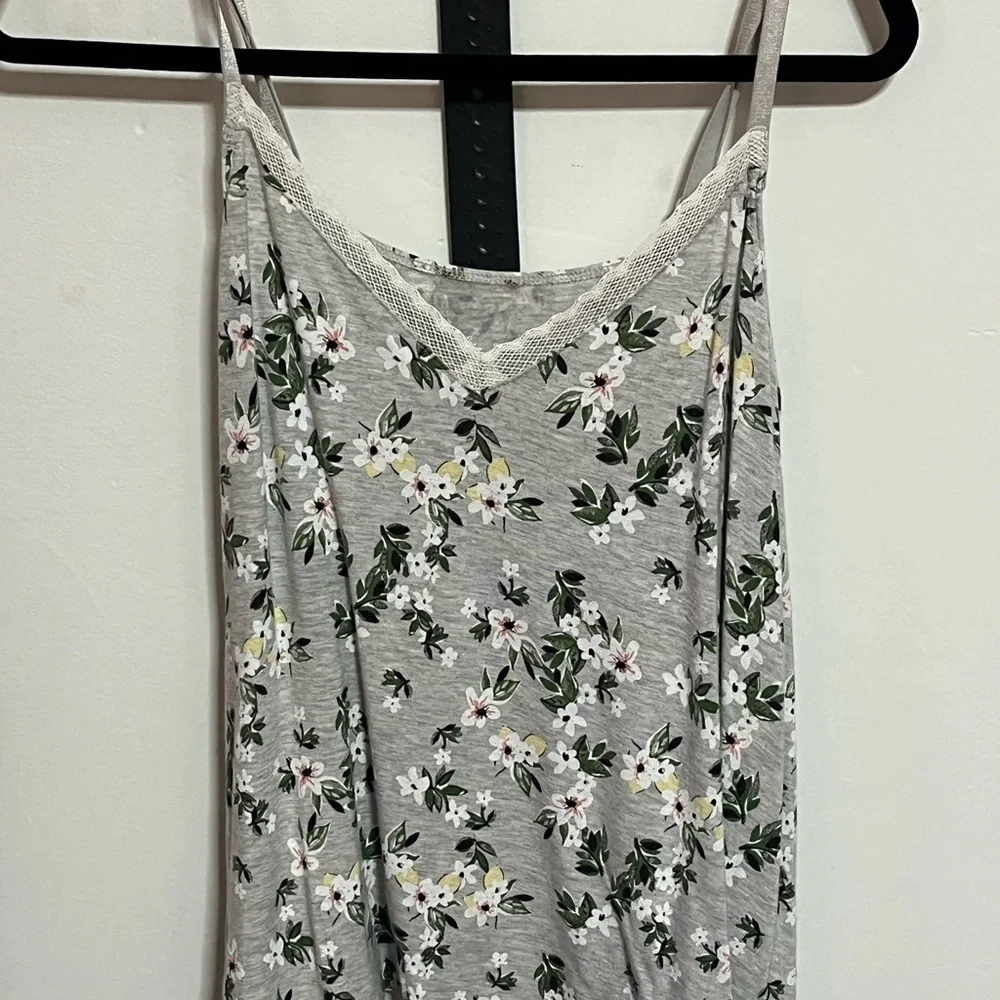 Target 2 Pc Floral Pajama Set Sz M/L - Picture 4 of 7